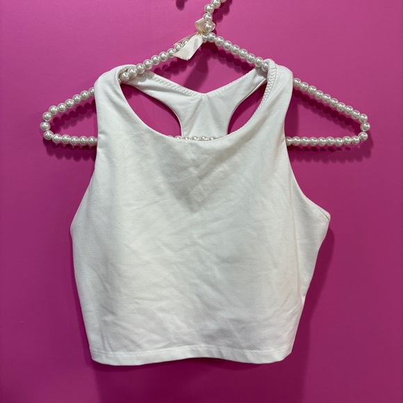 aerie Other - Aerie Offline The Hugger Stretch Medium Support White Sports Bra